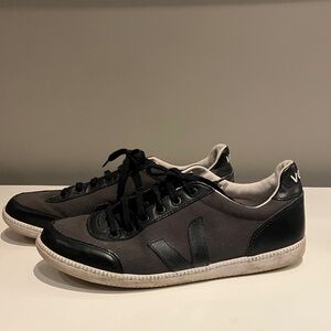 Veja 2011 Black Men's Sneakers